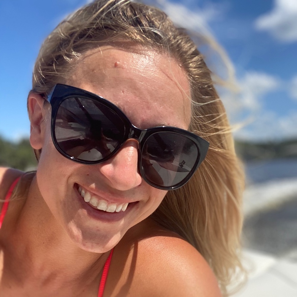 Meet your Posher, Jessica